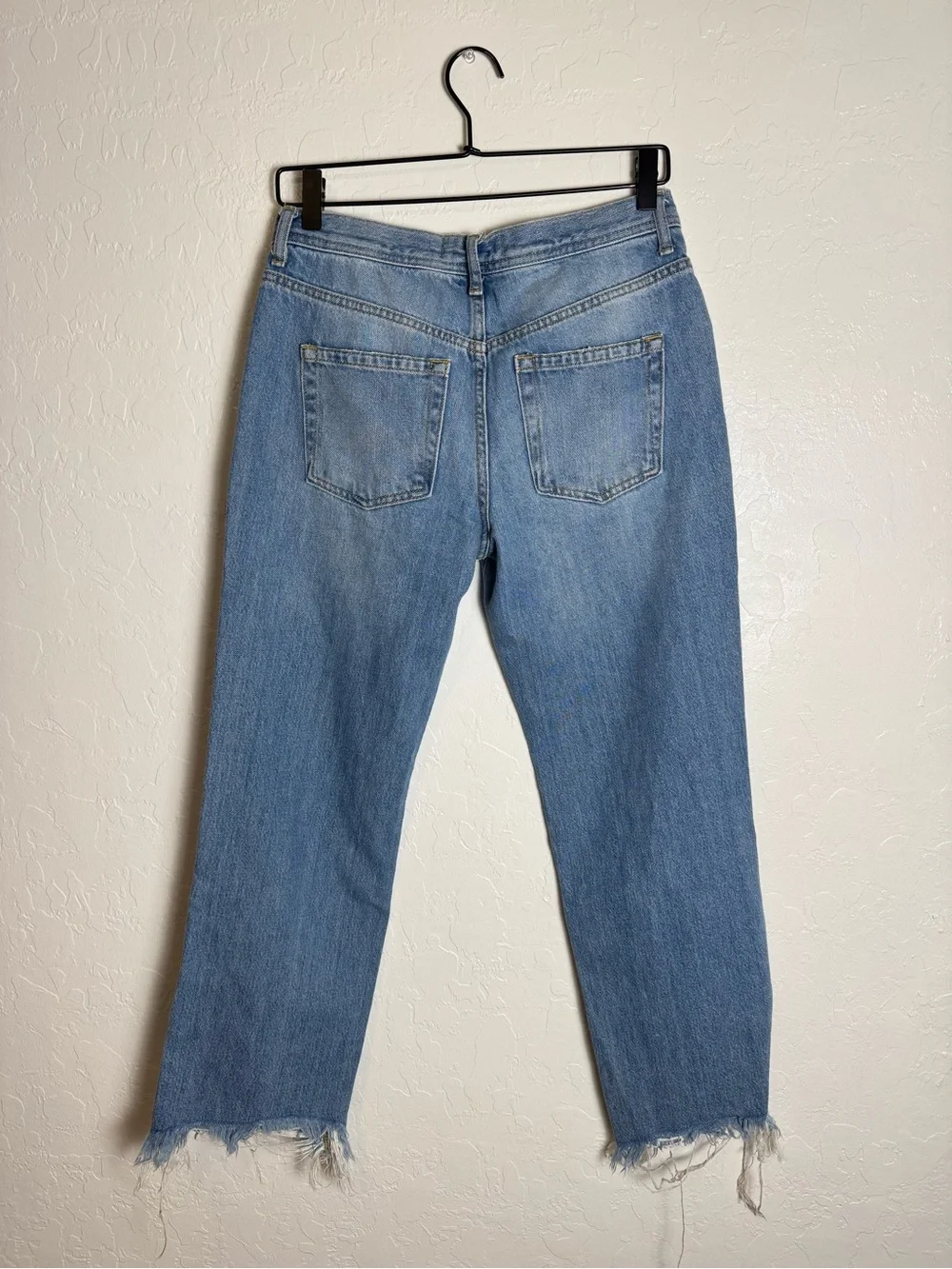 Free People Tapered Baggy Distressed Raw Hem Jeans Light Wash Low Mid Rise 26